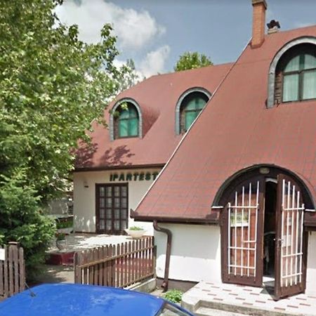 Hotel Centrum Apartman Hajdúszoboszló Exterior foto